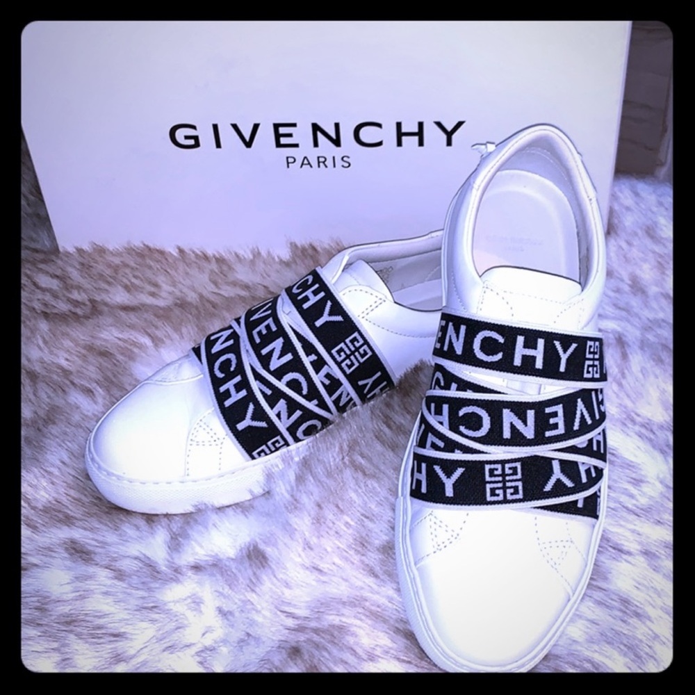 Givenchy Urban Street sneakers